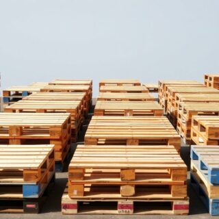 Паллеты: незаметные герои складов, транспорта и повседневной логистики