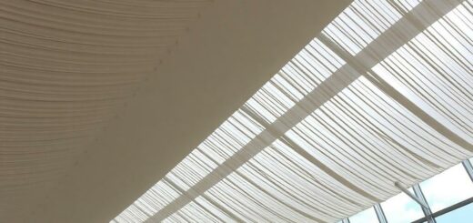 Натяжные потолки без лишней суеты: как выбрать, установить и не пожалеть